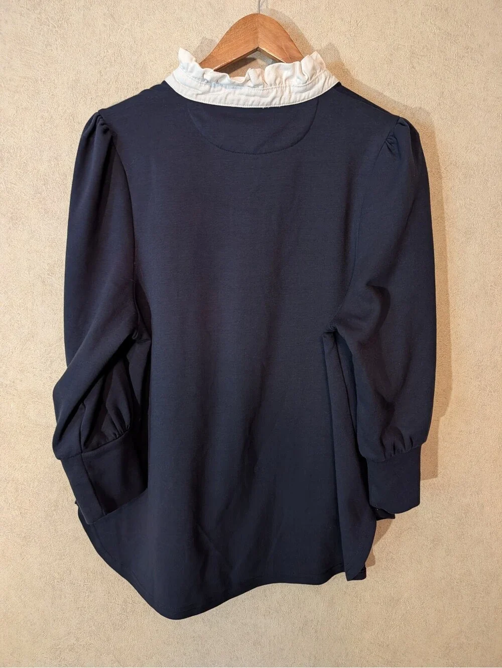 POMANDER PLACE Charlotte Terry top sz M